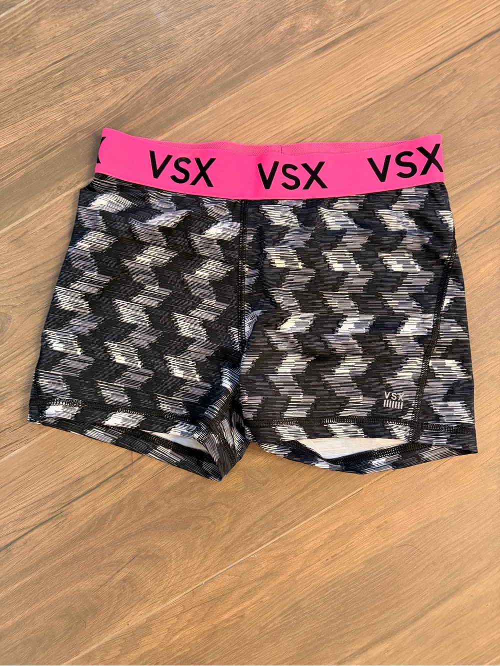 VSX Hot Pink Waistband Athletic Shorts - Black & Gray Geo